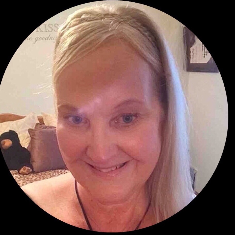 Meet your Posher, Beverly